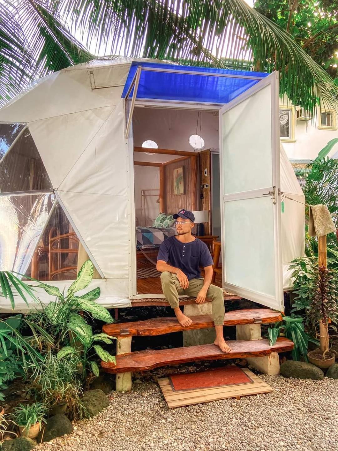 Glamping Dome Dauin Beach Resort Eksteriør billede